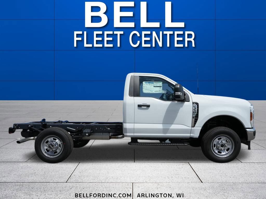 New 2025 Ford F350 XL w/ XL Chrome Package image 6