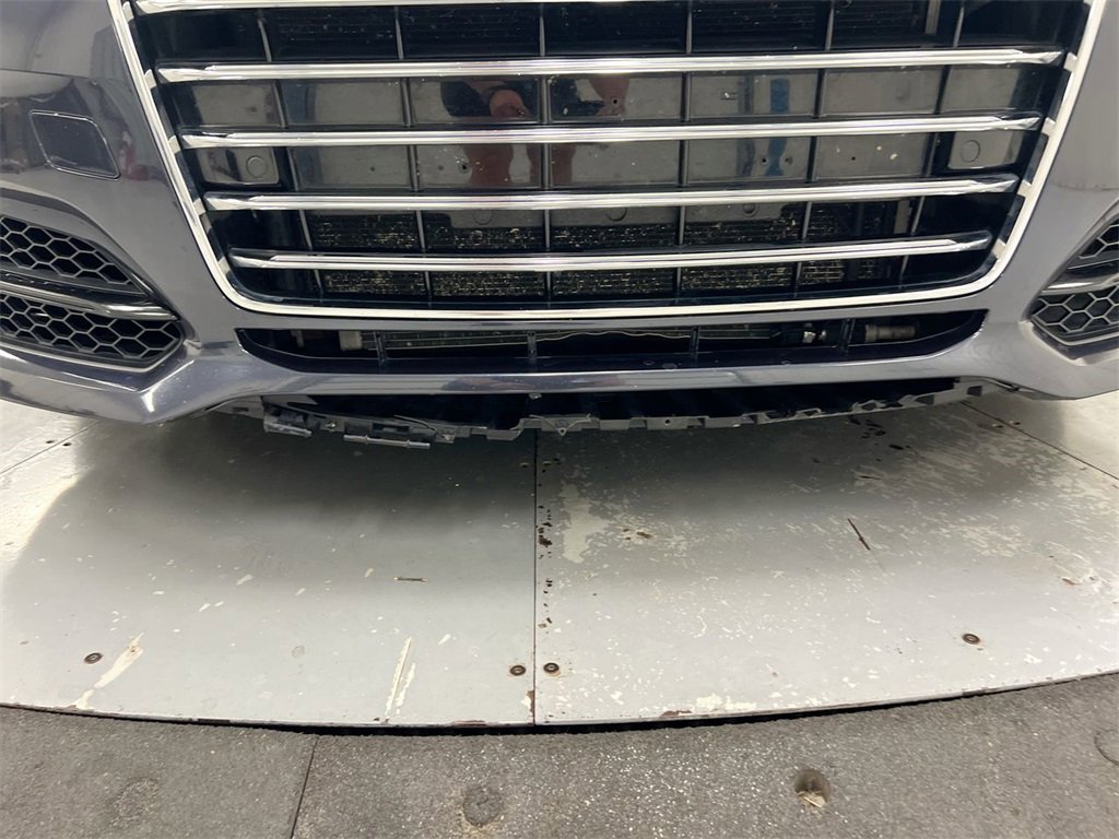 Used 2016 Audi A8 L 4.0T w/ Cold Weather Package image 30