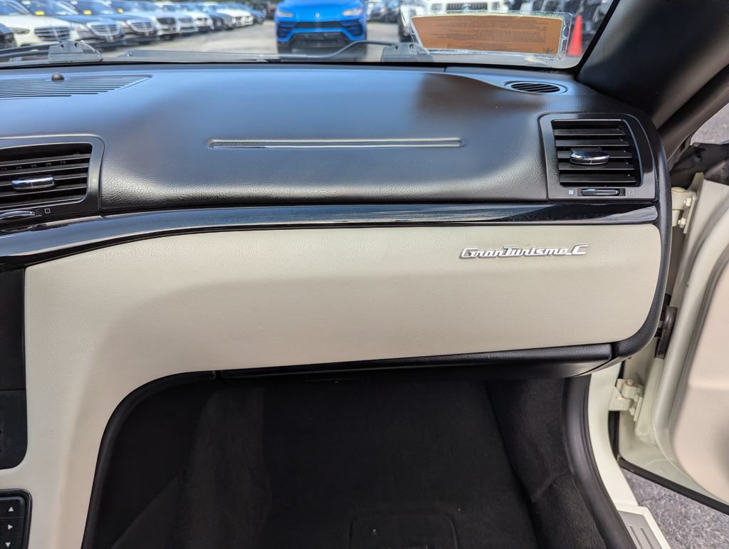 Used 2013 Maserati GranTurismo Convertible RWD image 34