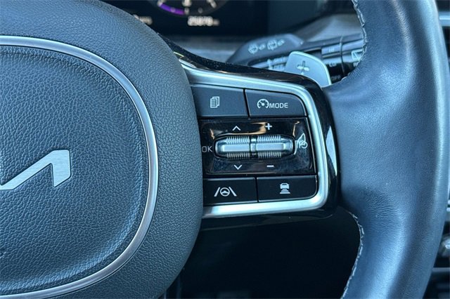 Used 2022 Kia Sorento SX Prestige image 40