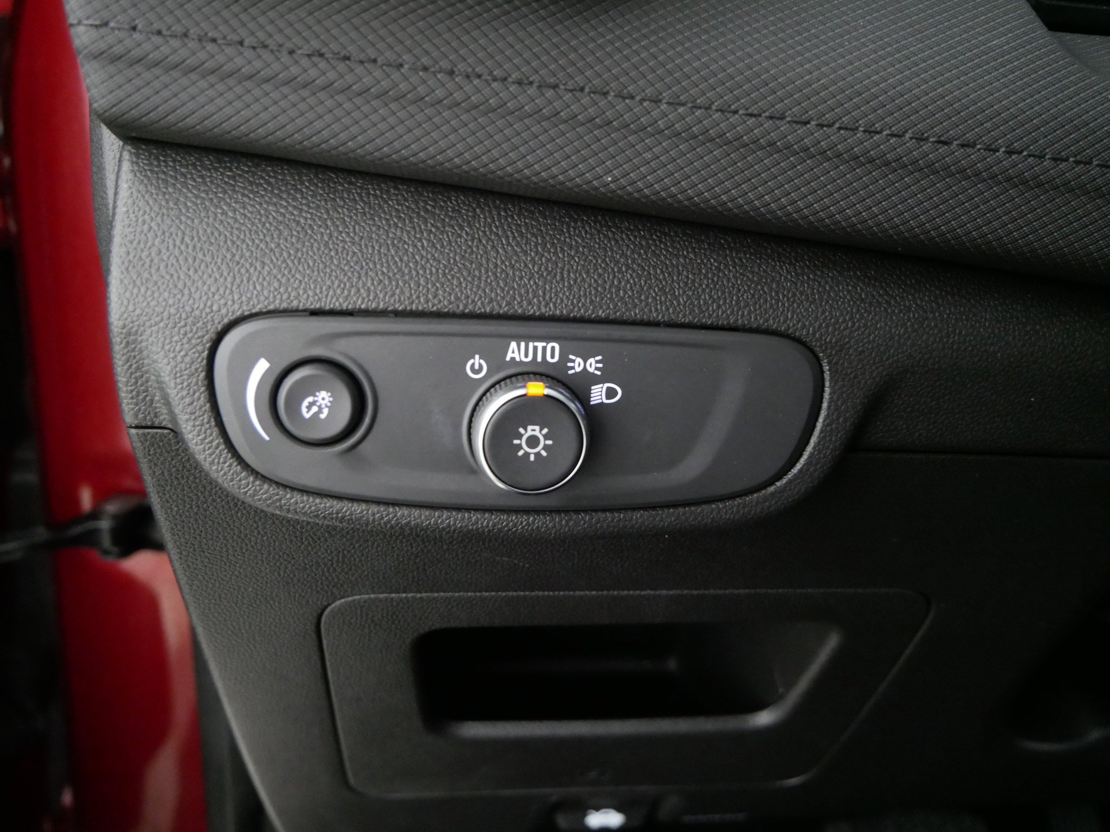 Used 2025 Chevrolet TrailBlazer LT image 26