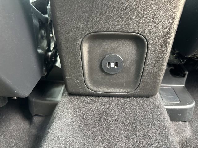 Used 2025 Ford Escape Platinum AWD/4WD image 45