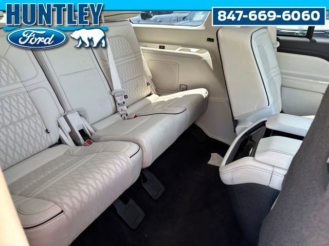 Used 2021 Lincoln Navigator Black Label image 11