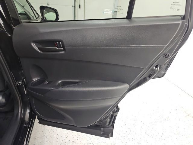 Certified 2023 Toyota Corolla Cross LE image 34