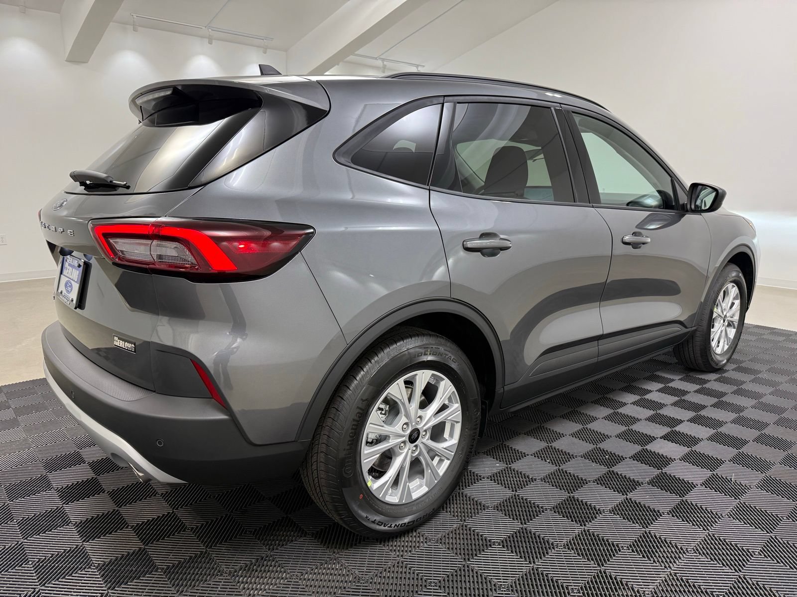 New 2026 Ford Escape Active w/ Active Premium Tech Pack FWD image 7