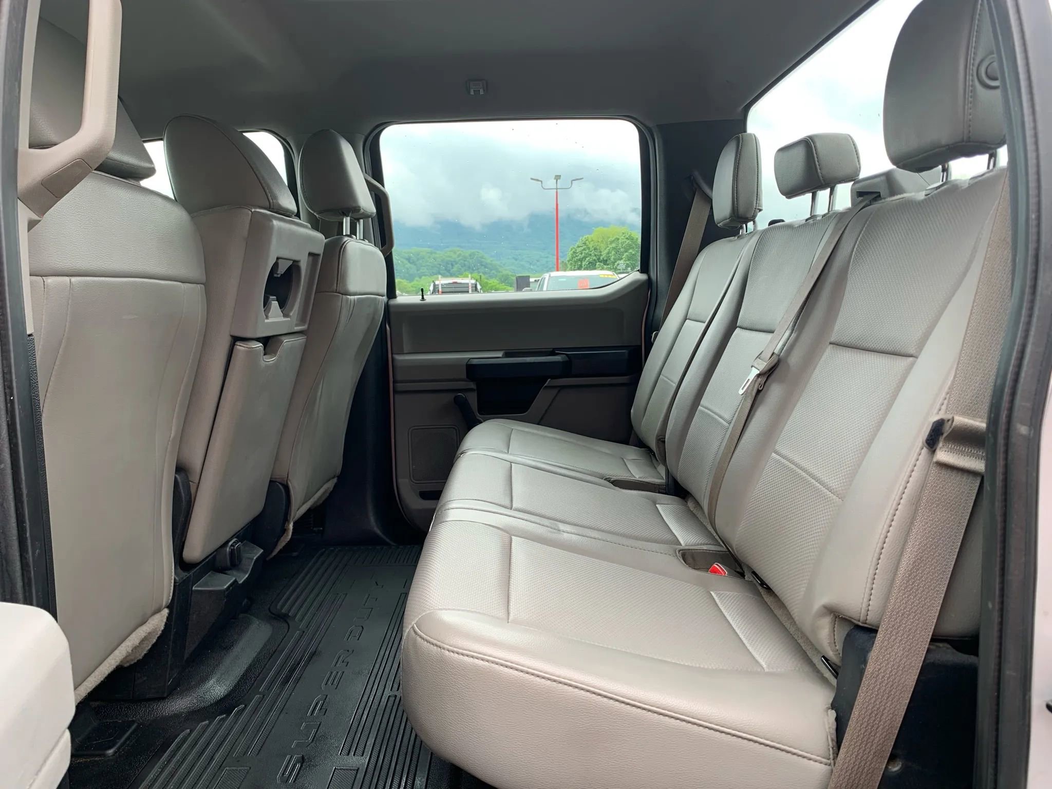 Used 2017 Ford F350 XL AWD/4WD image 24