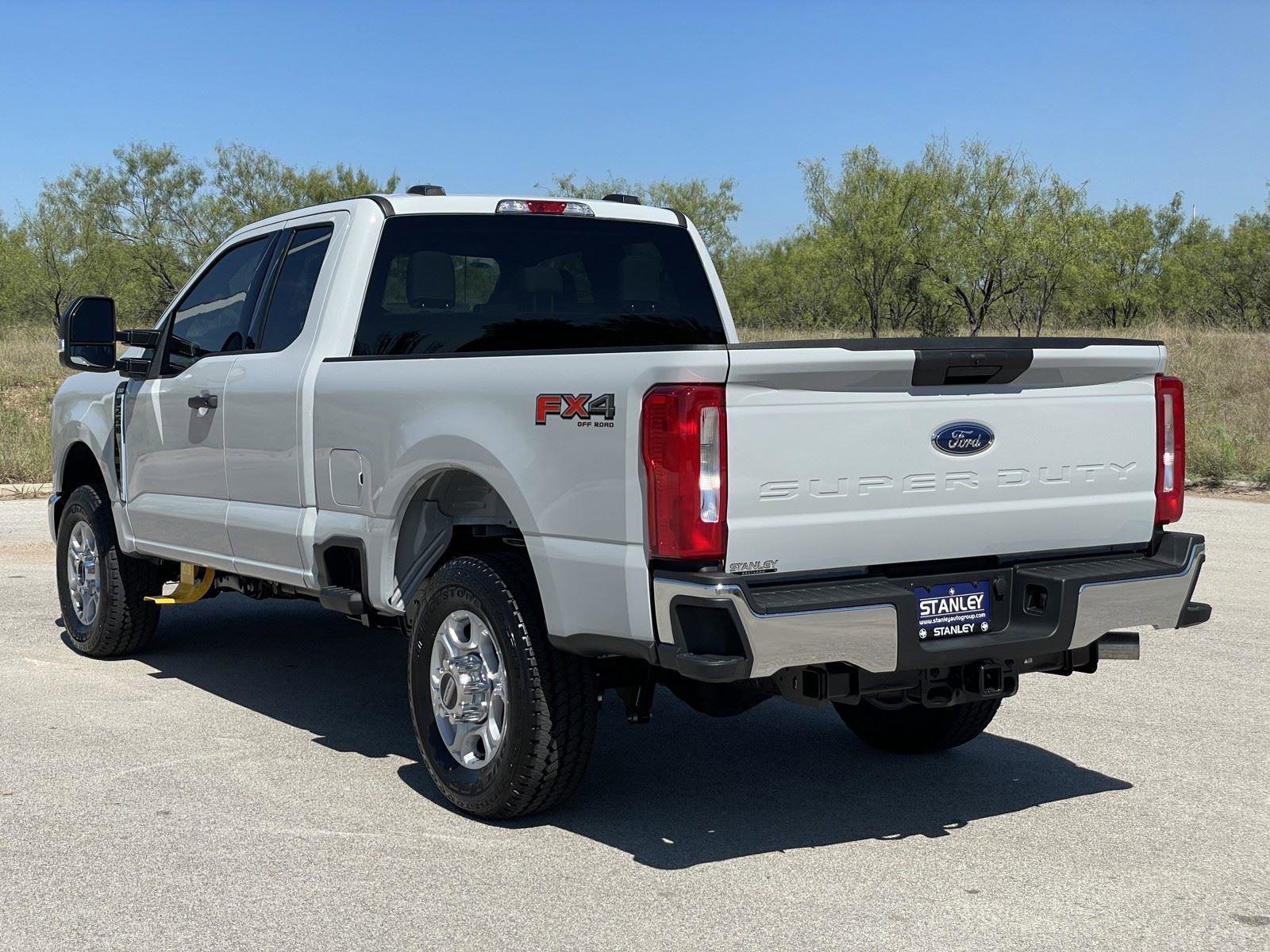 New 2026 Ford F250 XLT image 5