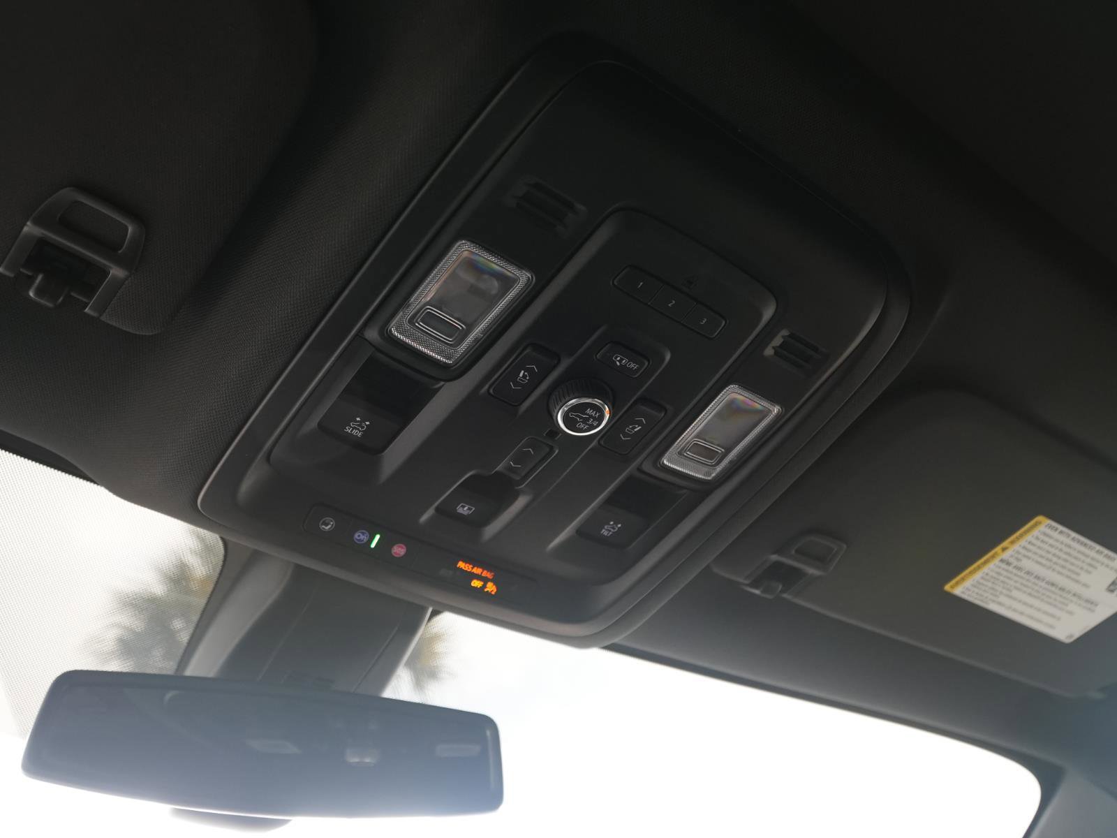 Used 2021 GMC Yukon AT4 w/ AT4 Premium Plus Package image 37