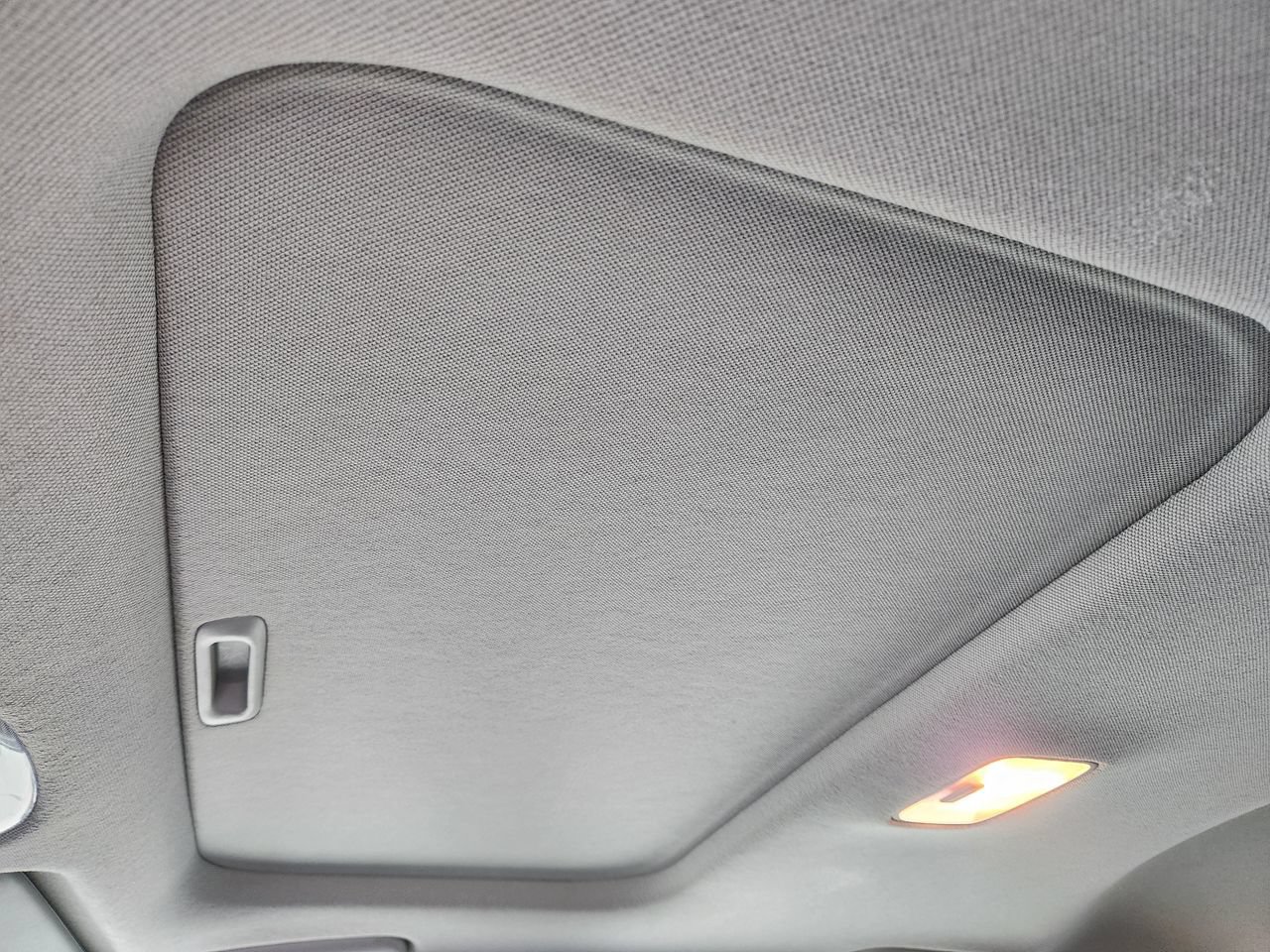 Used 2025 Hyundai Elantra SEL FWD image 24