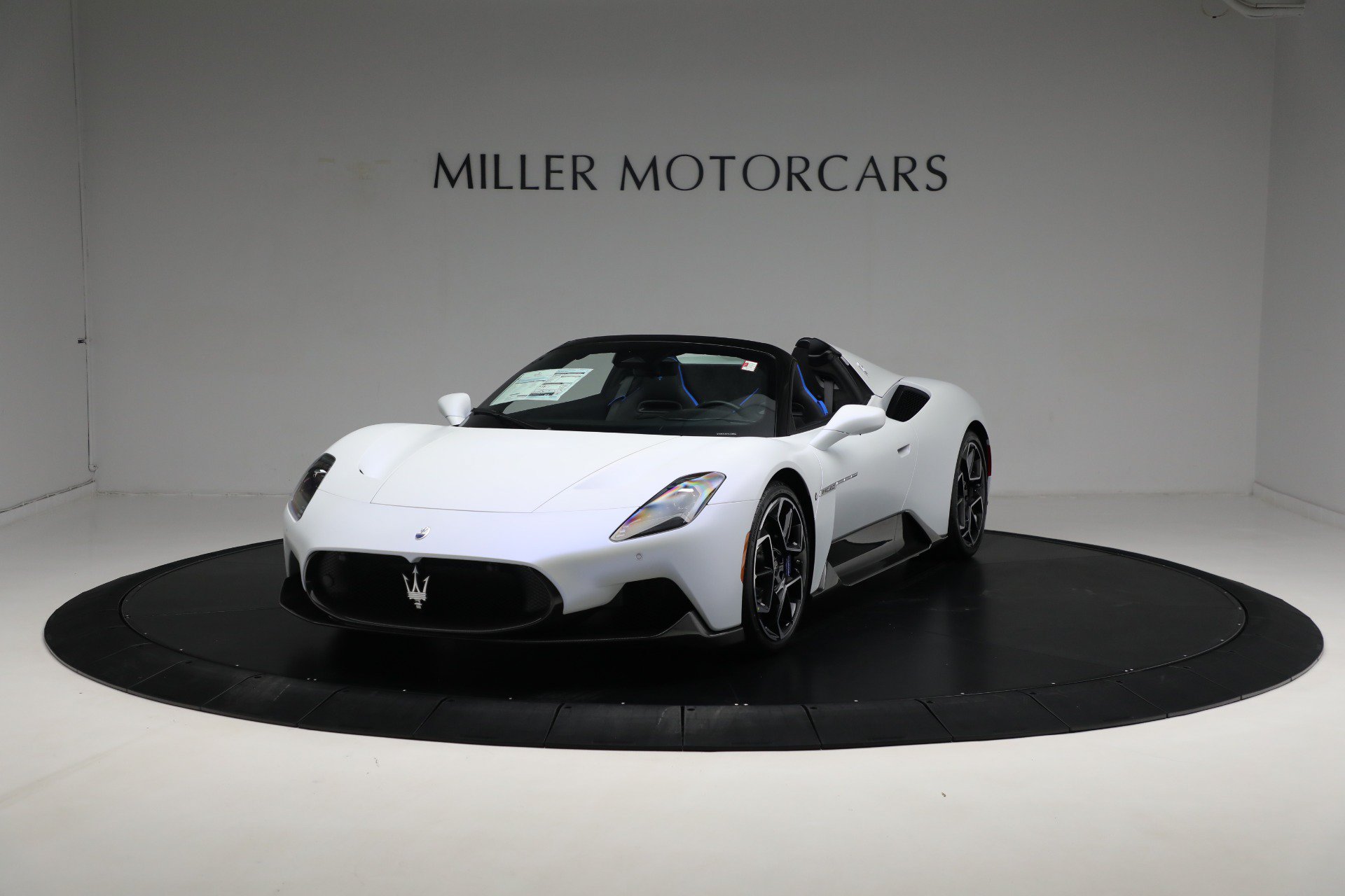 Used 2023 Maserati MC20 Spyder RWD image 34