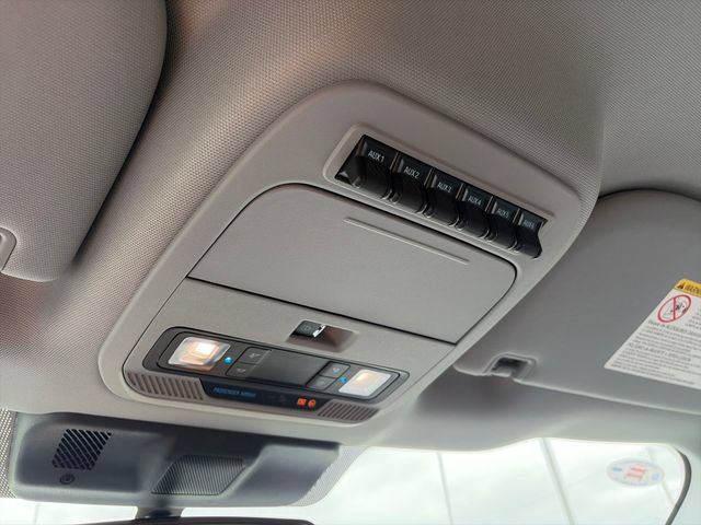 Used 2025 Ford F450 XL w/ 360-Degree Camera Package AWD/4WD image 23