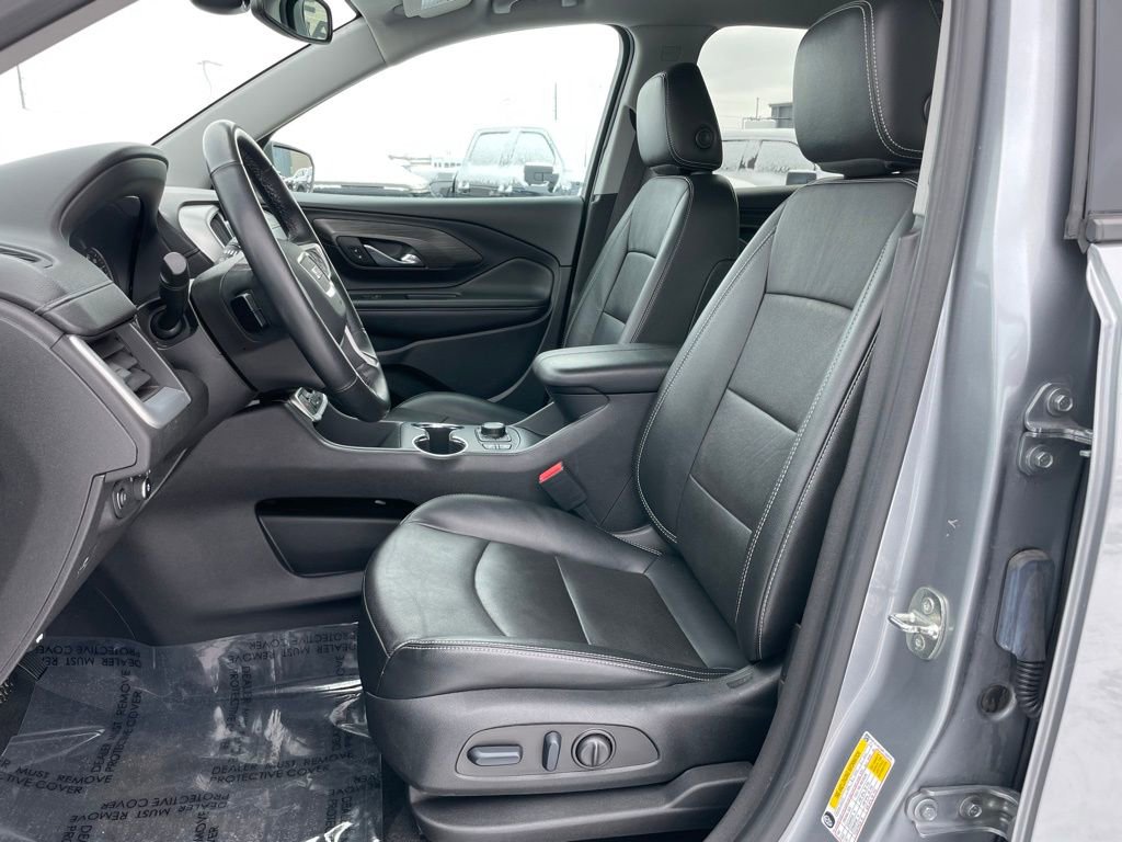 Used 2023 GMC Terrain SLT image 7