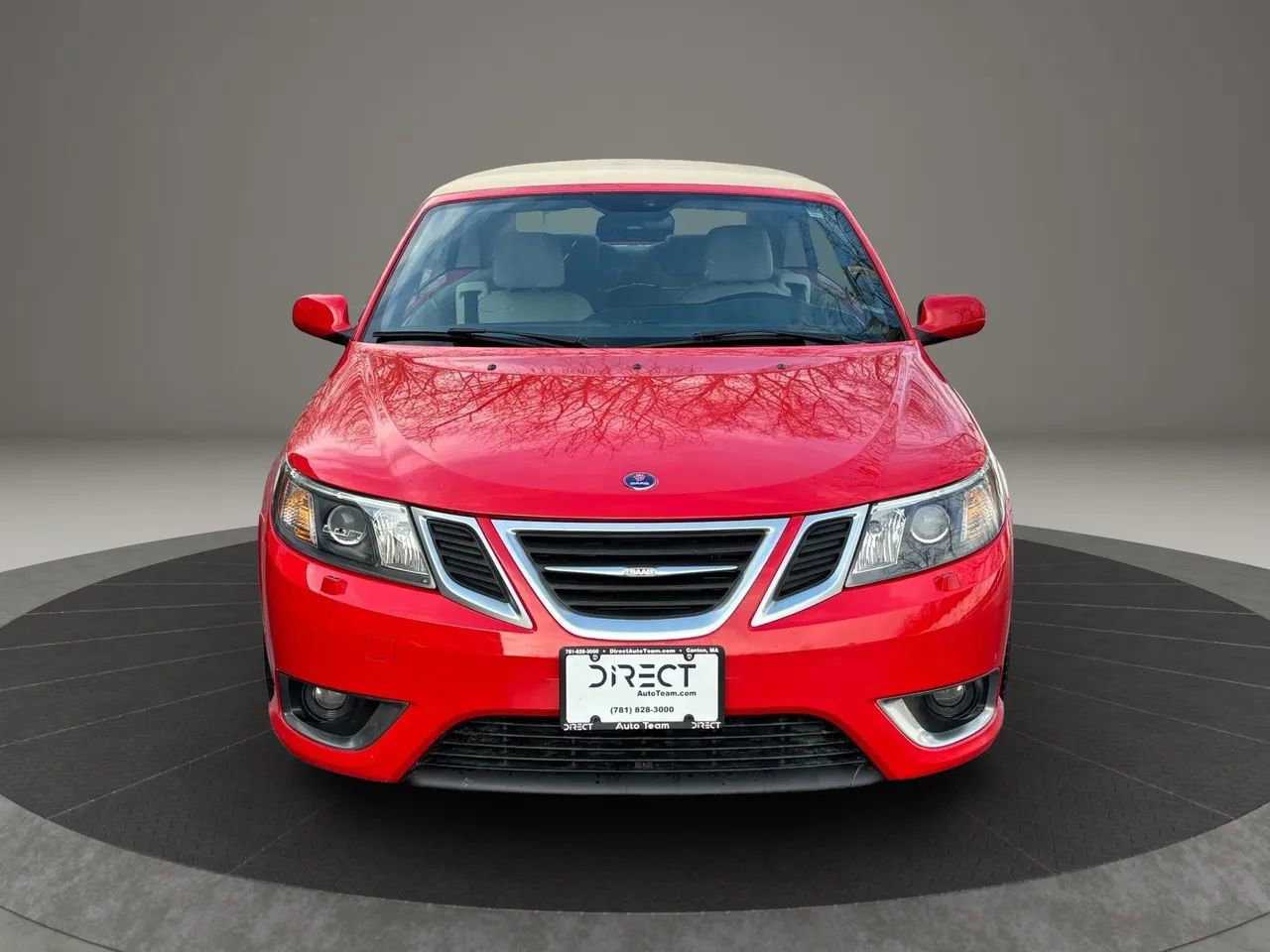 Used 2010 Saab 9-3 Aero w/ Aero Premium Package image 2