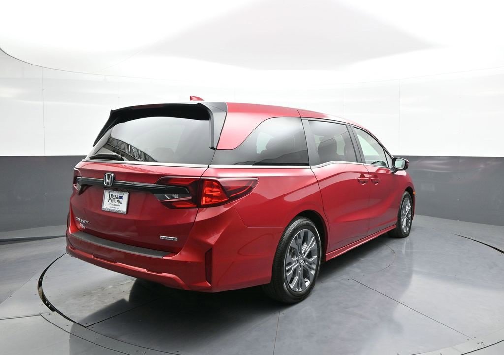 Certified 2025 Honda Odyssey Touring image 6