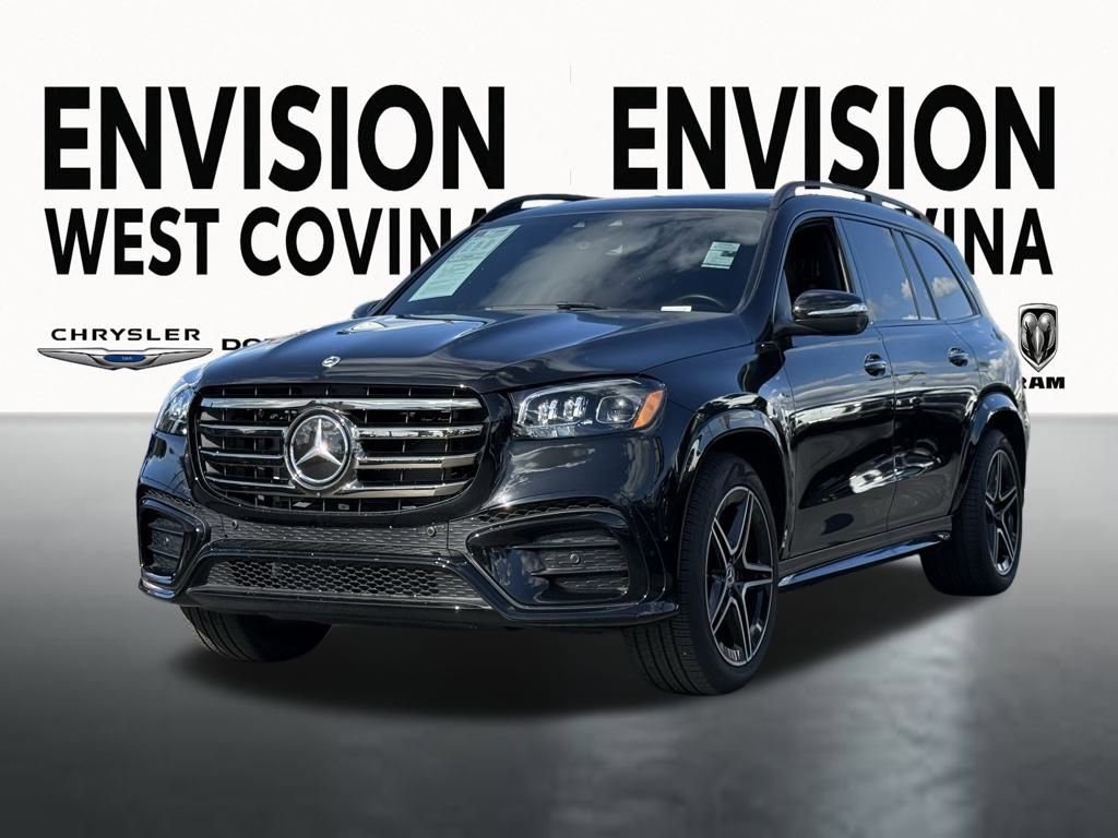 Used 2025 Mercedes-Benz GLS 450 4MATIC image 5