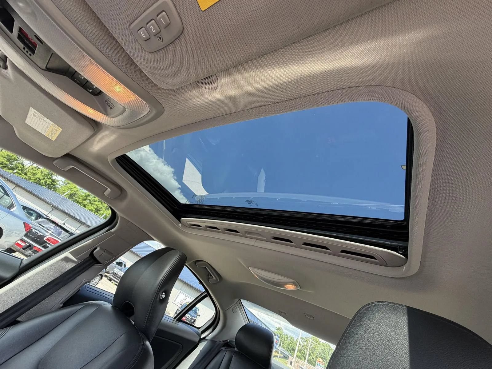 Used 2017 Volvo S60 T5 Inscription AWD/4WD image 22