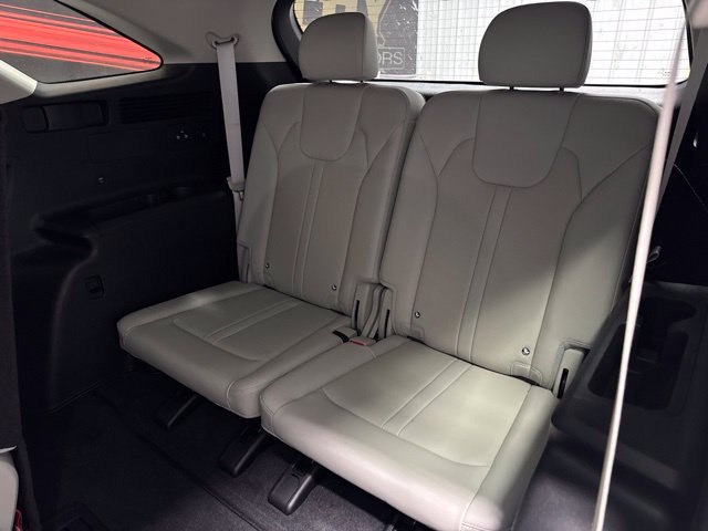 Used 2025 Kia Sorento S w/ Panoramic Sunroof Package FWD image 14