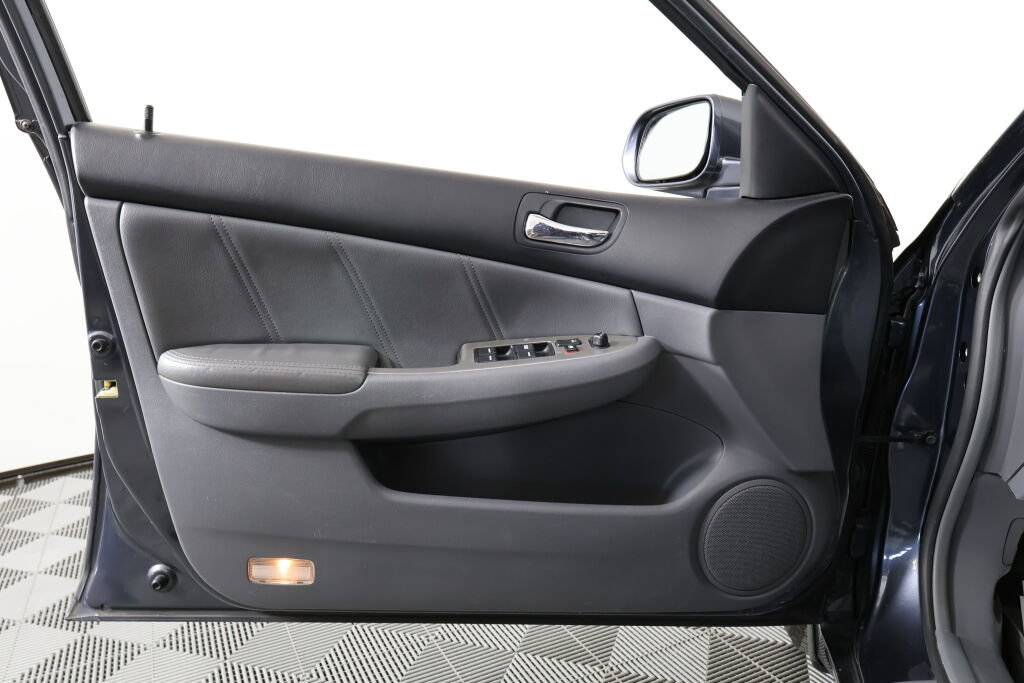 Used 2007 Honda Accord Hybrid Sedan image 14