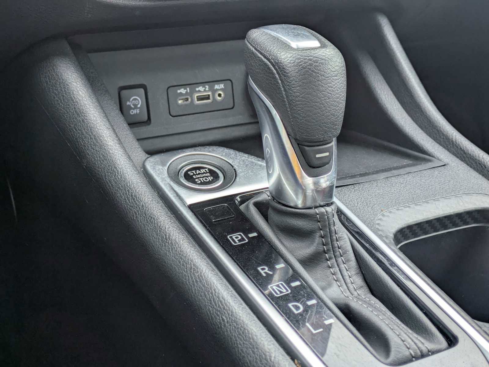 Used 2024 Nissan Sentra SV FWD image 31