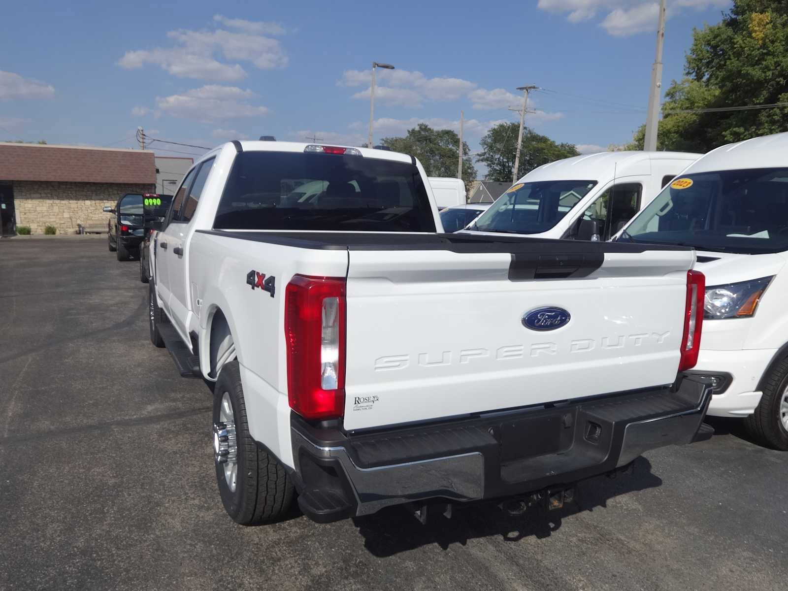 Used 2024 Ford F350 XLT image 5