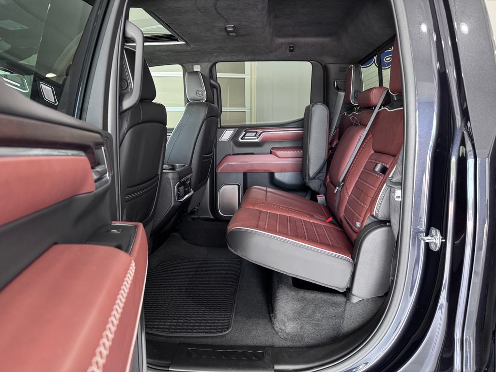 Certified 2025 GMC Sierra 1500 Denali Ultimate AWD/4WD image 14