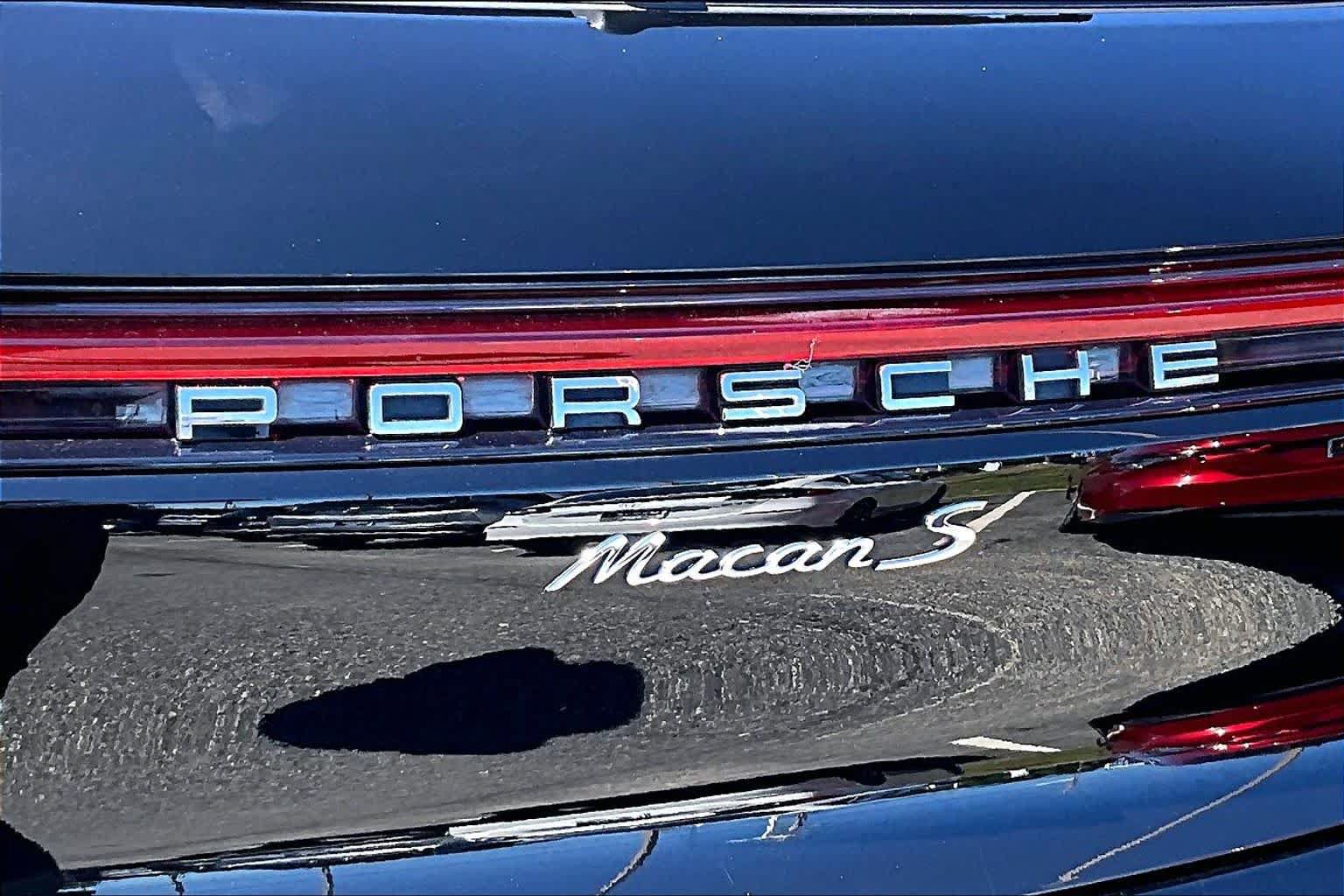 Used 2021 Porsche Macan S AWD/4WD image 29