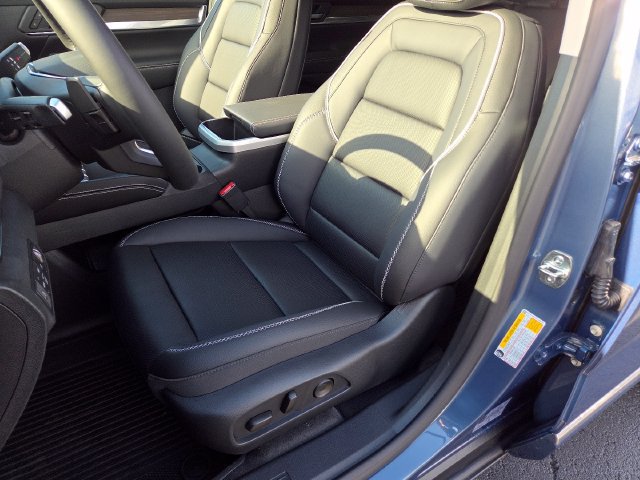 New 2027 GMC Terrain Denali w/ LPO, Floor Liner Package AWD/4WD image 24