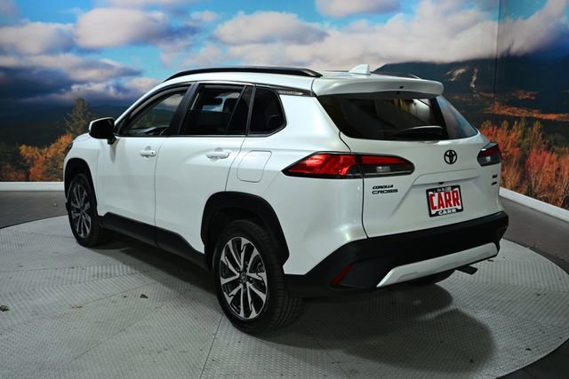 Used 2023 Toyota Corolla Cross XLE w/ Convenience Package image 6