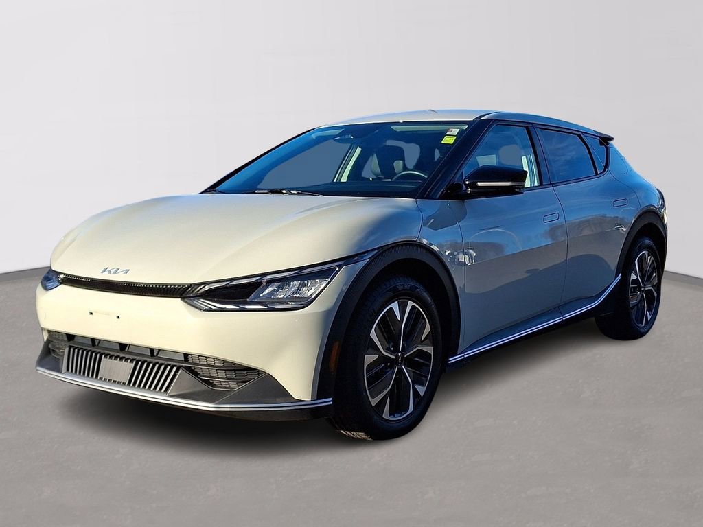 Used 2024 Kia EV6 Light image 3