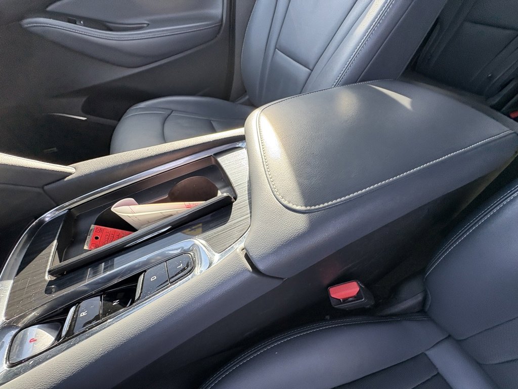 Used 2024 Buick Enclave Premium image 39