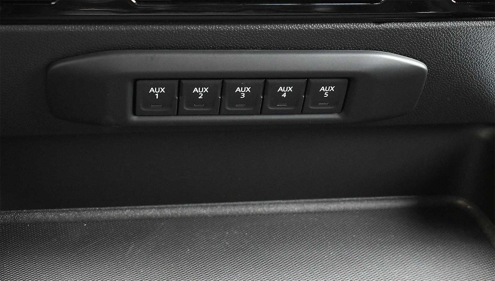 New 2026 Chevrolet Silverado 2500 High Country w/ High Country Premium Package AWD/4WD image 24
