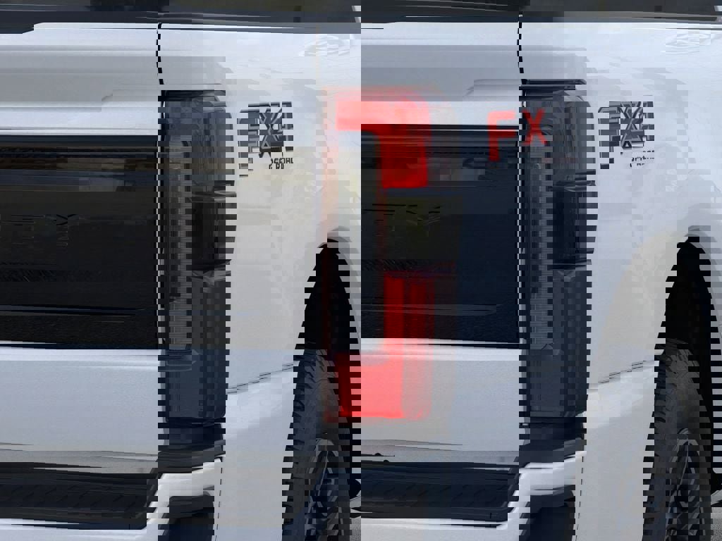 New 2026 Ford F250 Platinum image 50