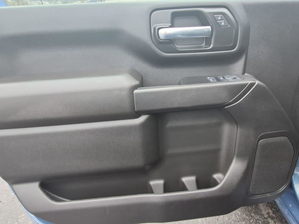 Used 2025 Chevrolet Silverado 3500 W/T image 20