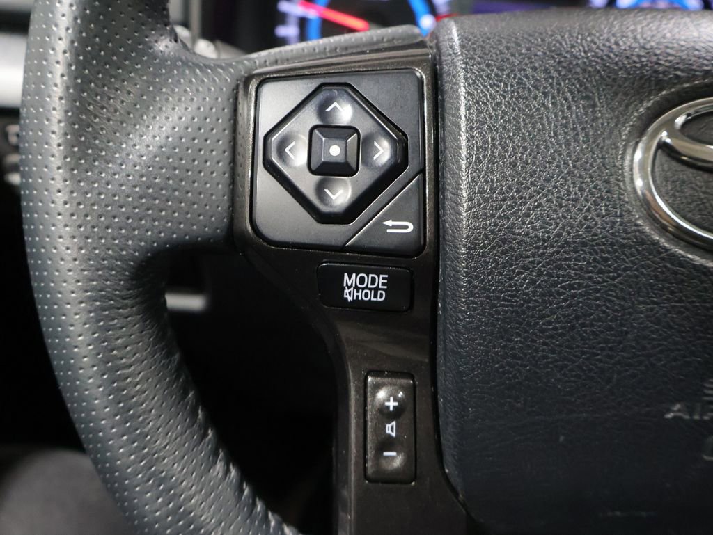 Used 2019 Toyota 4Runner TRD Pro AWD/4WD image 33