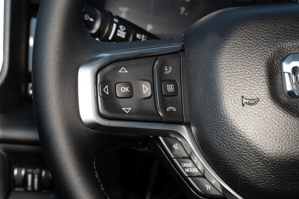 New 2026 RAM 1500 Laramie AWD/4WD image 25