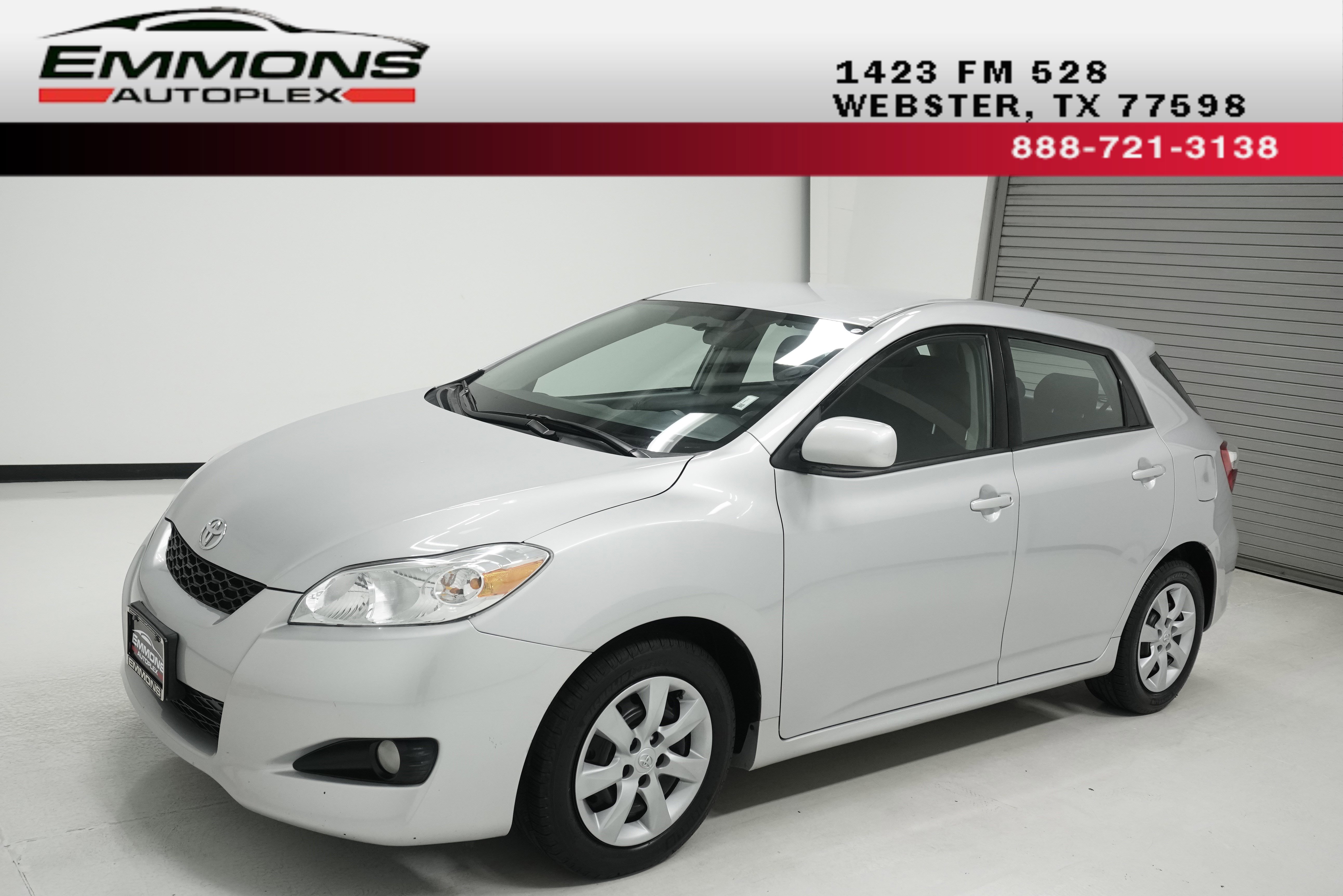 Used 2012 Toyota Matrix S image 1