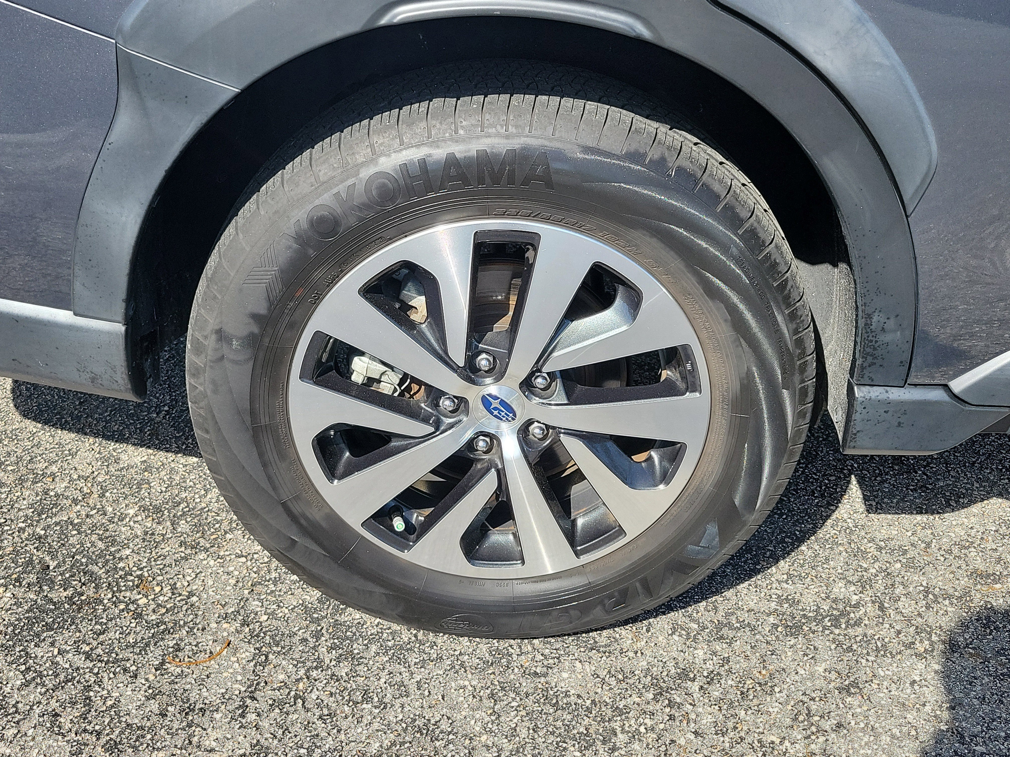 Used 2024 Subaru Outback Premium image 41