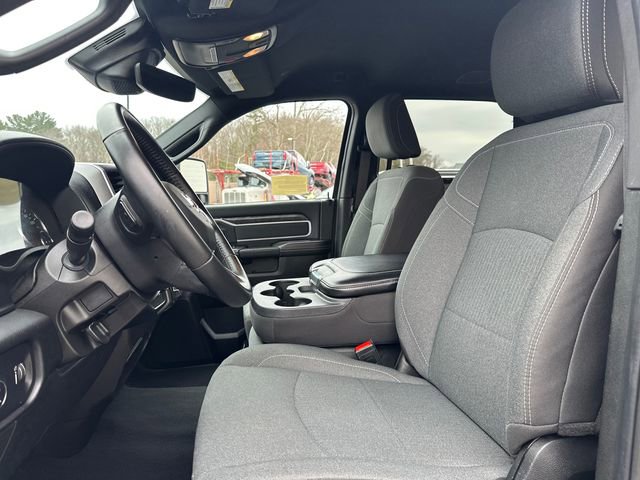 Used 2024 RAM 2500 Big Horn w/ Safety Group image 39