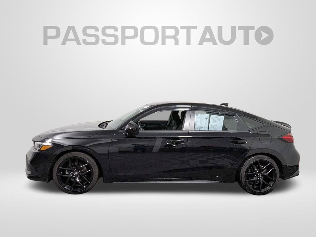 Used 2024 Honda Civic Sport image 2