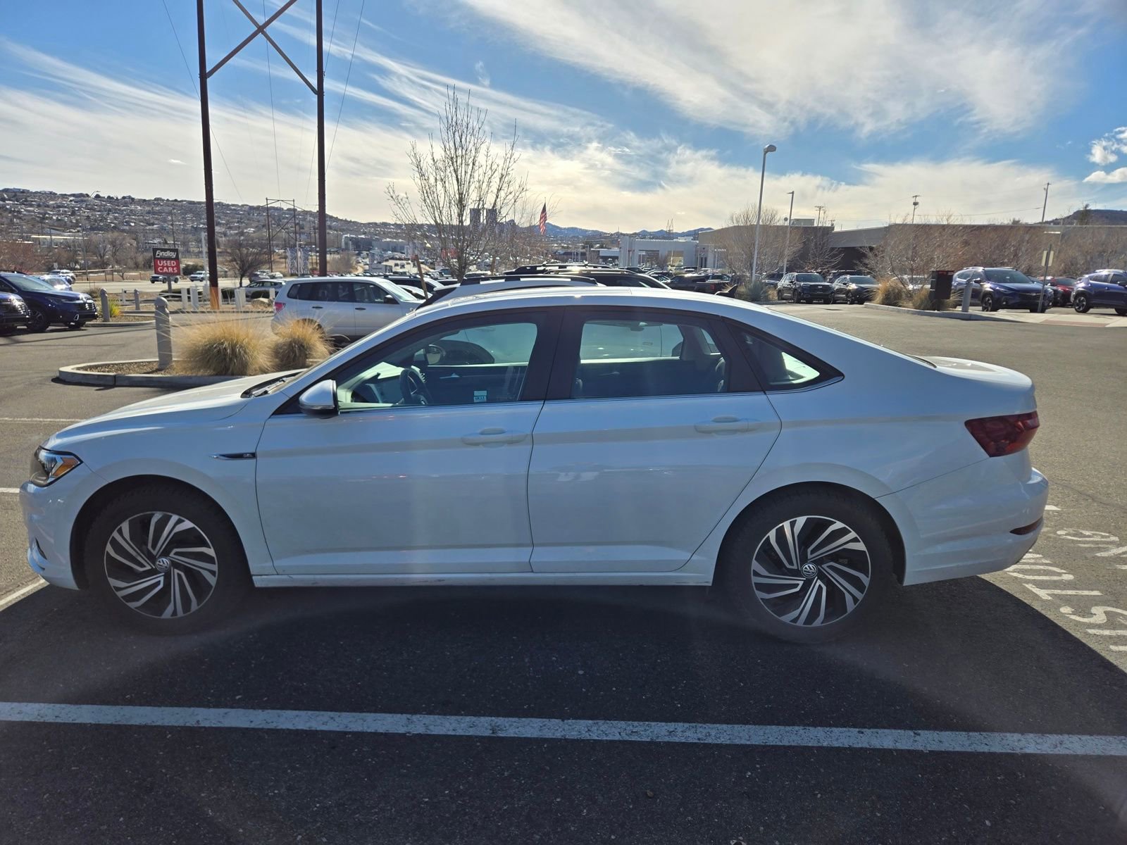 Used 2020 Volkswagen Jetta SEL Premium image 11