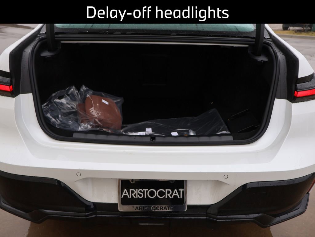 New 2026 BMW 740i xDrive w/ Executive Package image 21