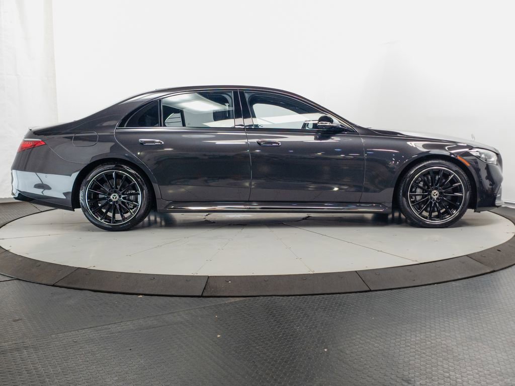 Used 2023 Mercedes-Benz S 500 4MATIC w/ AMG Line image 36