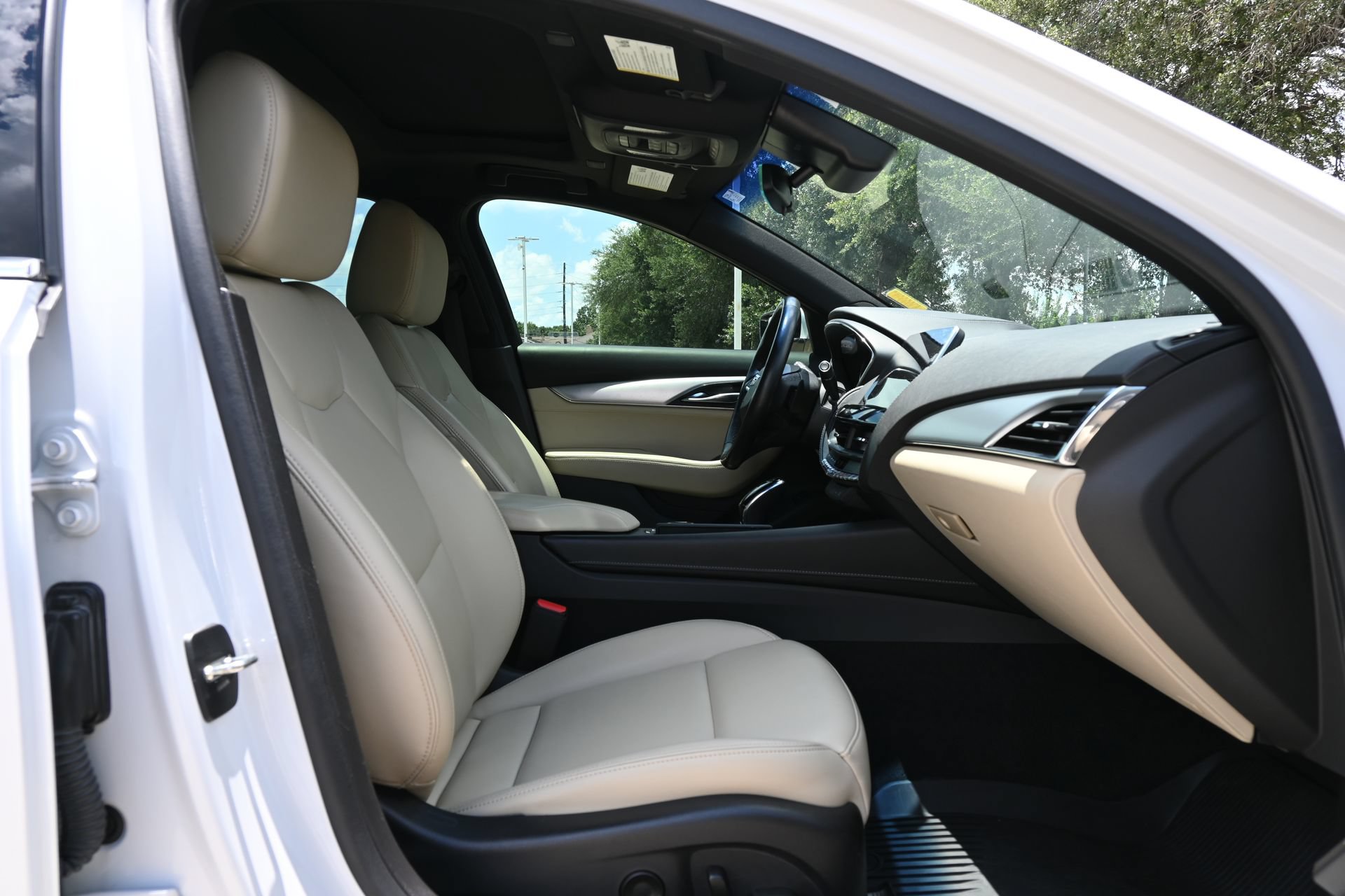 Certified 2023 Cadillac CT5 Luxury w/ Sun And Sound Package RWD image 26