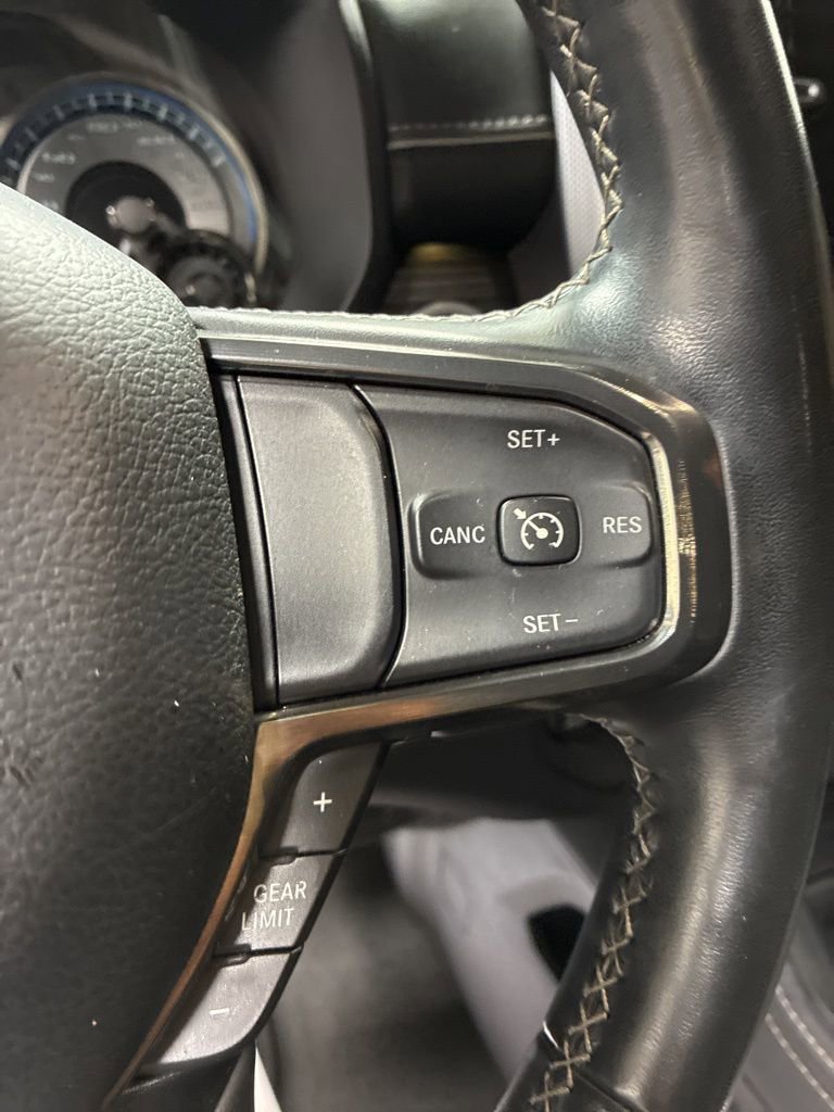 Used 2021 RAM 1500 Limited w/ Body Color Bumper Group image 14