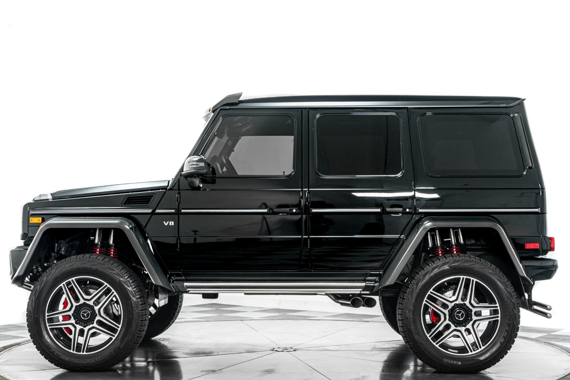 Used 2018 Mercedes-Benz G 550 Squared image 6