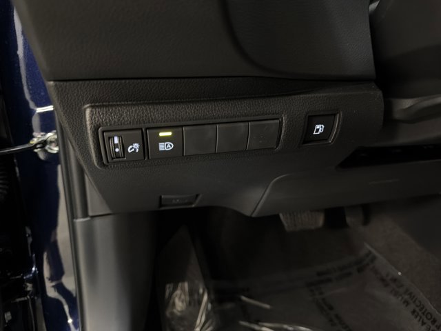 Used 2026 Toyota Corolla LE w/ LE Premium Package FWD image 35