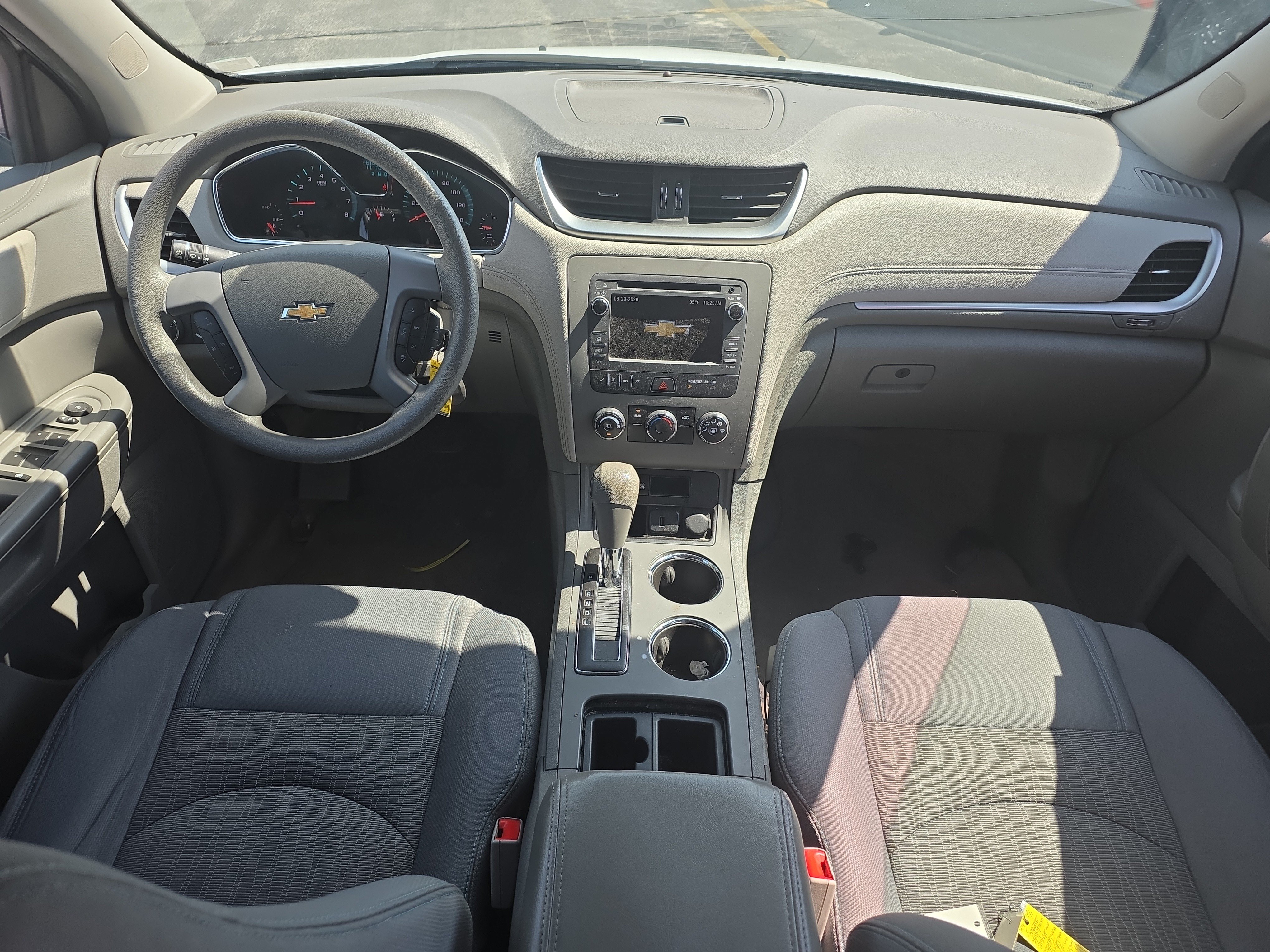Used 2017 Chevrolet Traverse LS FWD image 11