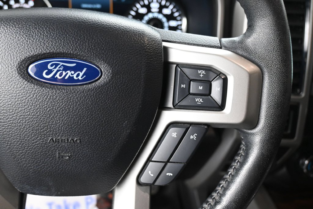 Used 2018 Ford Mustang GT Premium w/ Equipment Group 401A RWD image 42