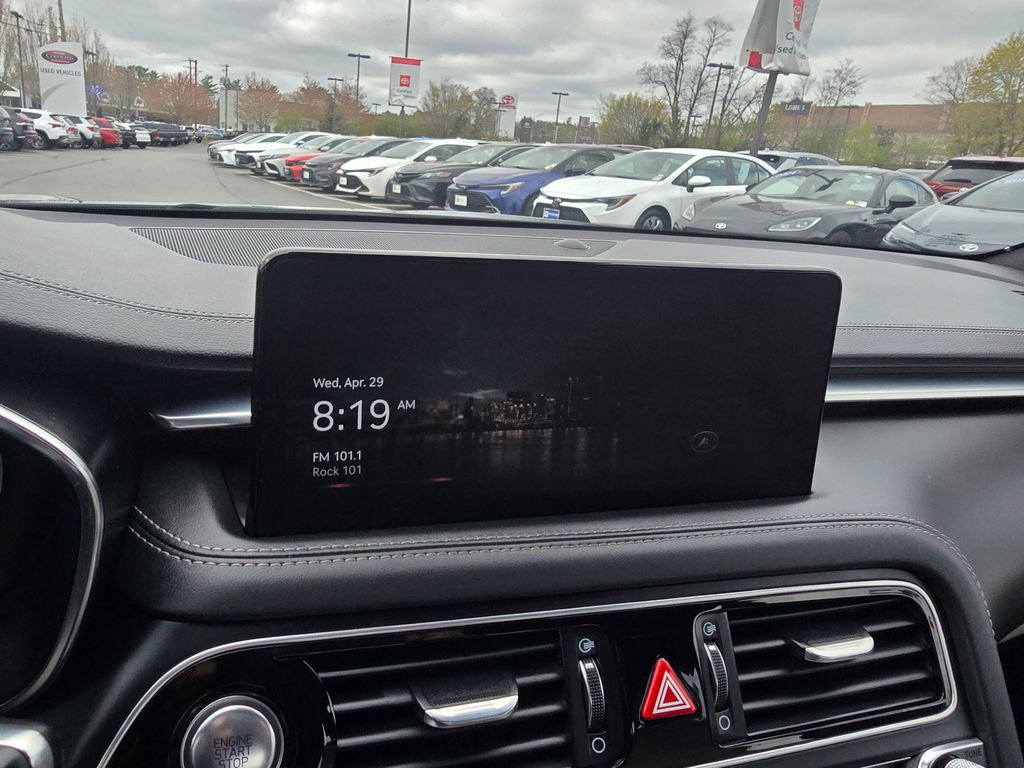 Used 2023 Genesis G70 2.0T RWD image 23