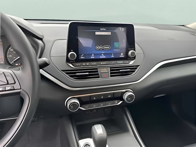 Certified 2025 Nissan Altima 2.5 S FWD image 36